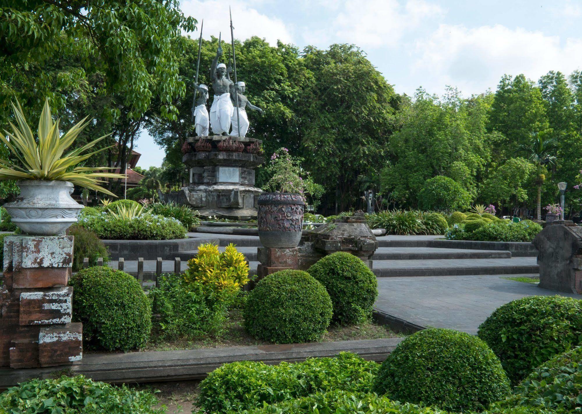 Grand Mirah Boutique Hotel Denpasar  Ngoại thất bức ảnh