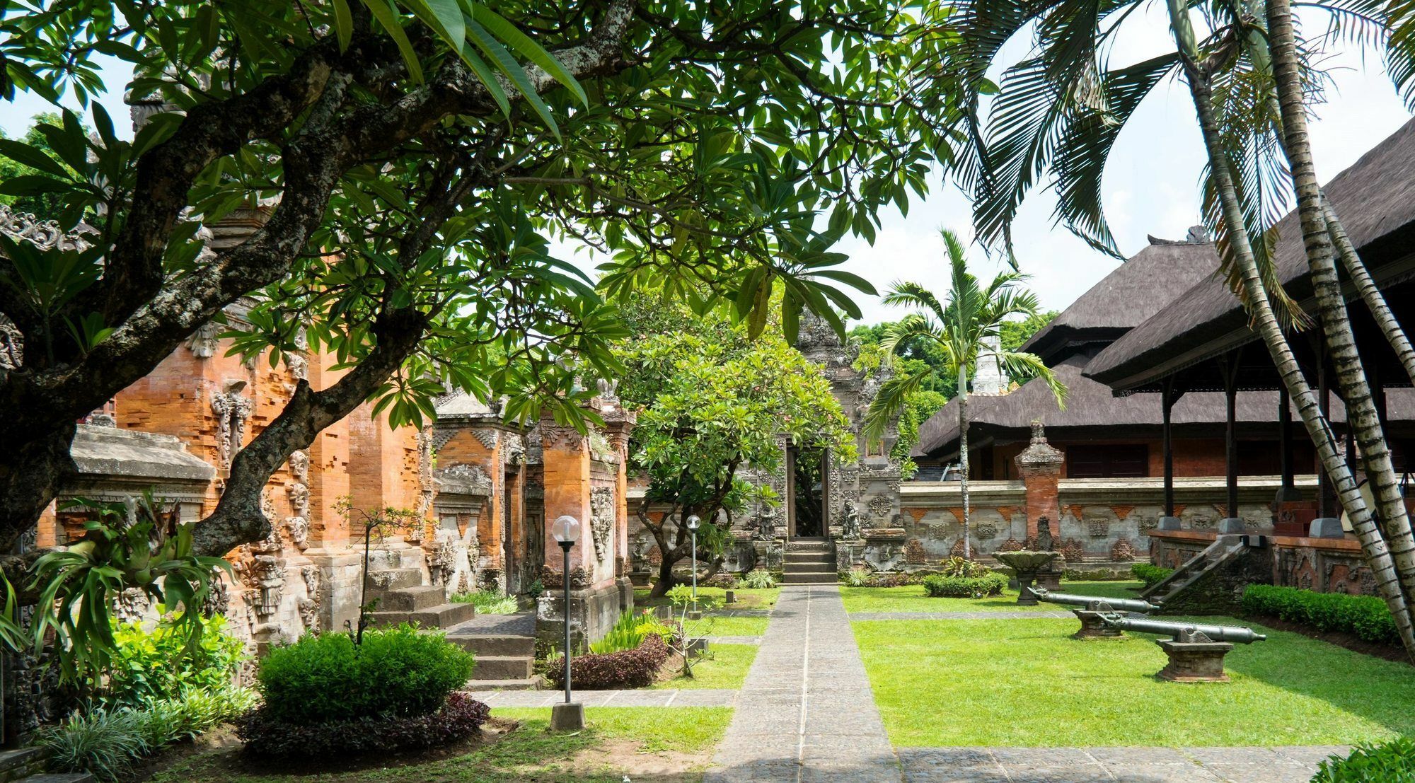 Grand Mirah Boutique Hotel Denpasar  Ngoại thất bức ảnh